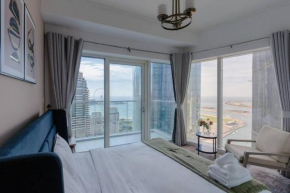 Fantastic View l Great Amenities l Superb Location